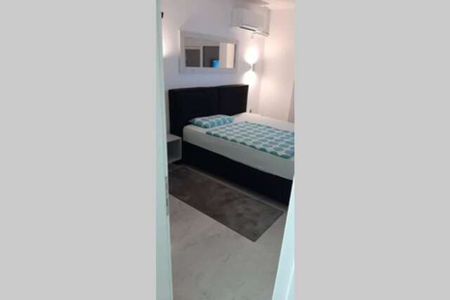 Апартаменты Ferienapartment Deluxe mit Meerblick Улцинь-12