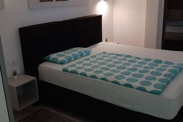 Апартаменты Ferienapartment Deluxe mit Meerblick Улцинь-24